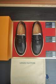 Picture of Louis Vuitton Shoes _SKULVsz38-45hnx060716097
